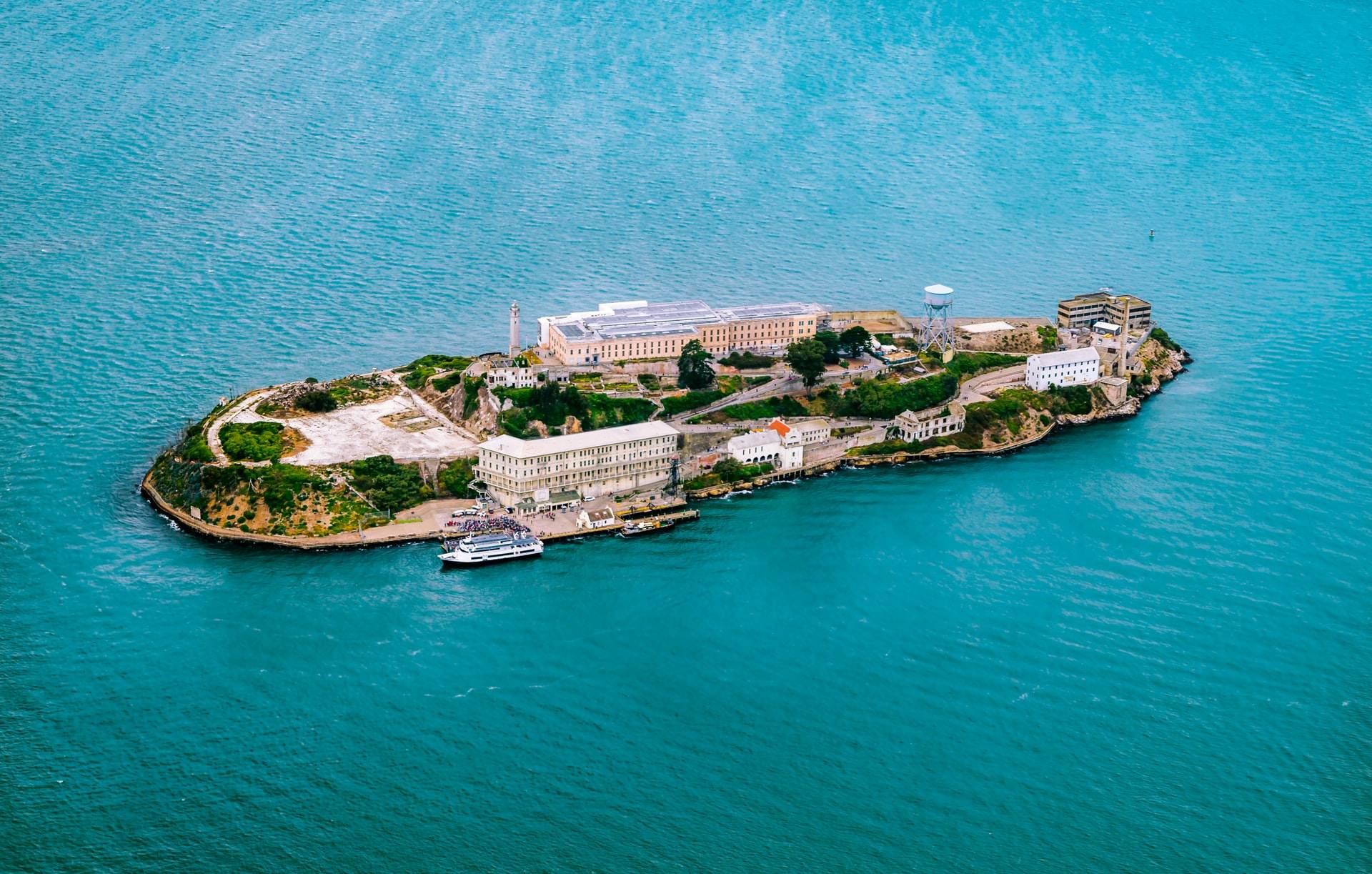 top 10 san francisco visiting places (Alcatraz Island)
